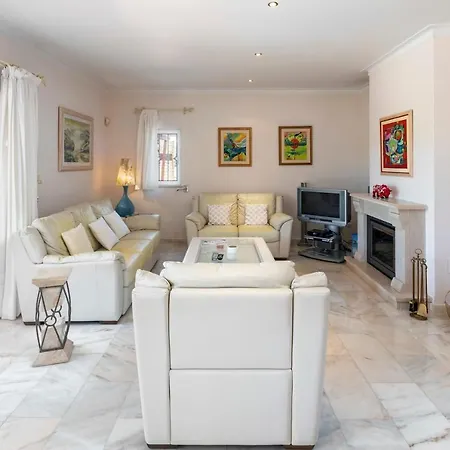 Casa Pleiades * Carvoeiro (Lagoa)